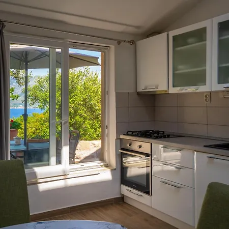 Maslina Apartament *